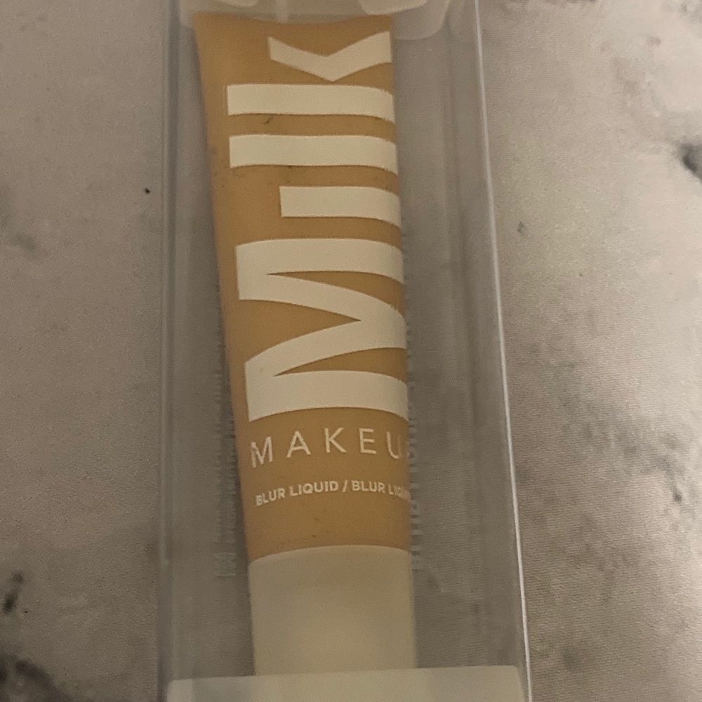 MILK Makeup Blur Liquid Golden Light